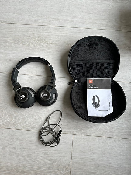 Product image 1 of 5