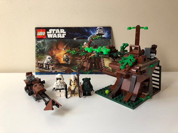 Lego star wars ewok best sale attack 7956