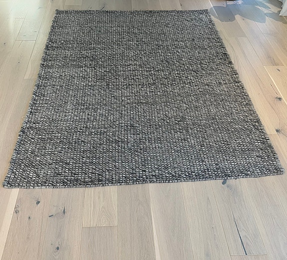 Ullteppe fra Home & Cottage FINN