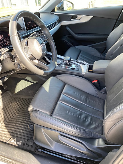 Audi A4 8 of 30