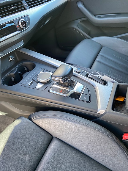 Audi A4 10 of 30