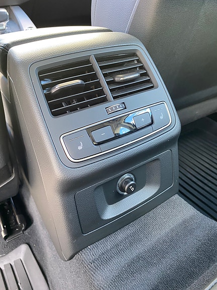 Audi A4 12 of 30
