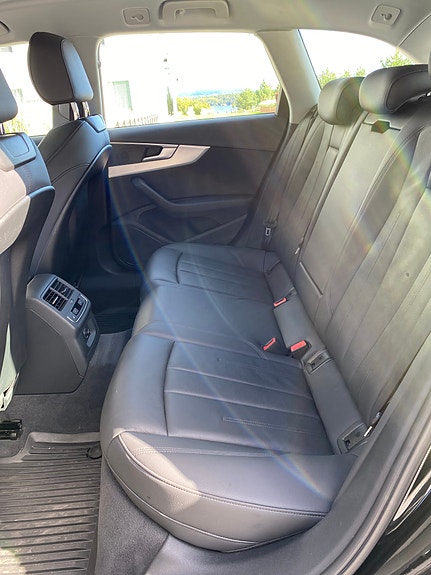 Audi A4 11 of 30