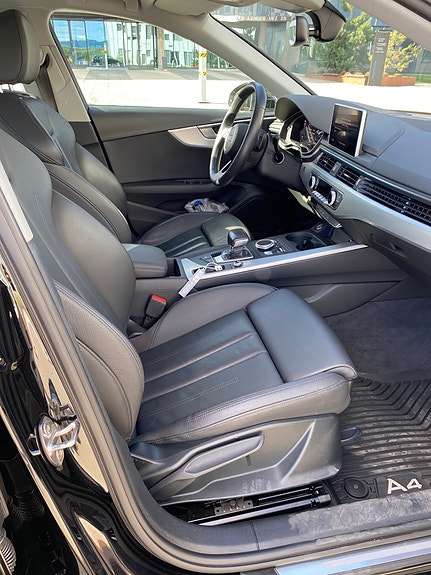 Audi A4 15 of 30