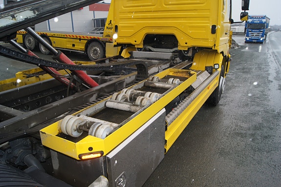 Mercedes-Benz Atego 1630L 10 of 12