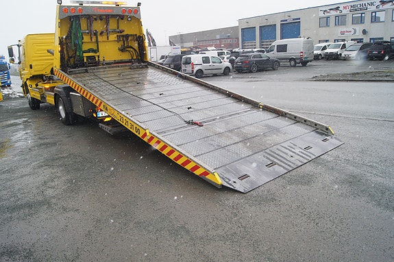 Mercedes-Benz Atego 1630L 7 of 12