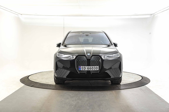 BMW iX 3 of 30