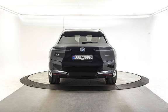 BMW iX 5 of 30