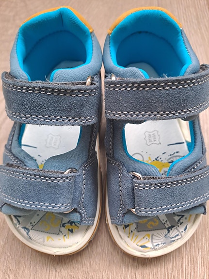 Product image 1 of 6