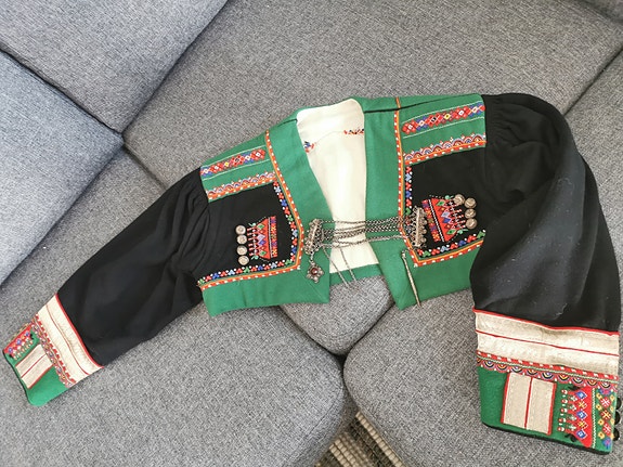 Product image 1 of 5
