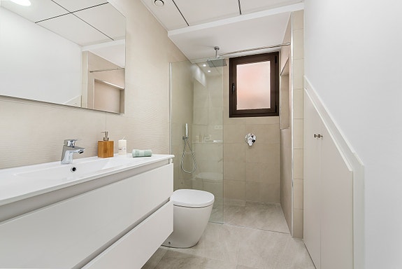 En megler med gode referanser - SPANIA1.no