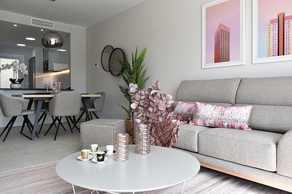 En megler med gode referanser - SPANIA1.no