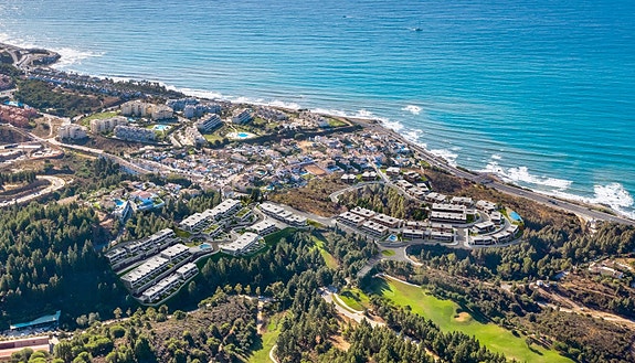 En megler med gode referanser - SPANIA1.no