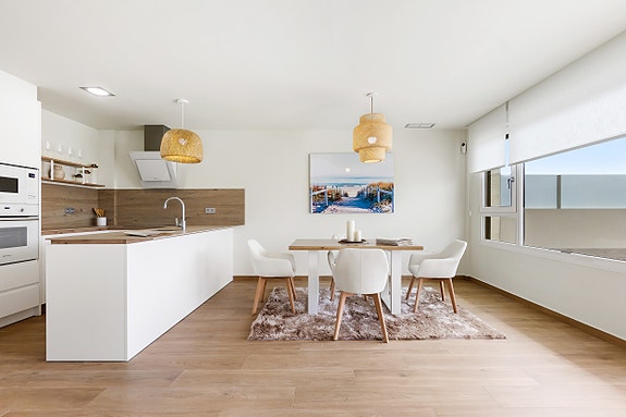 En megler med gode referanser -  SPANIA1.no