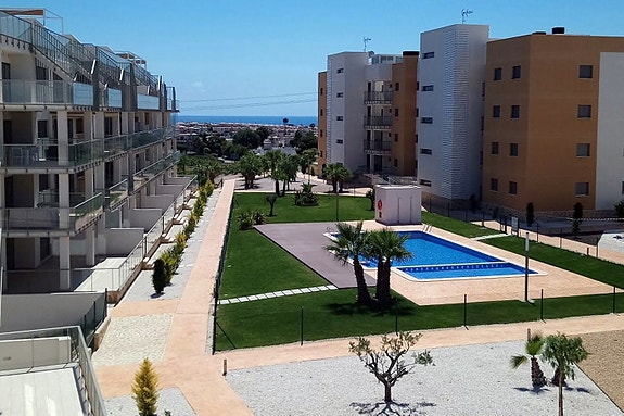 En megler med gode referanser - SPANIA1.no