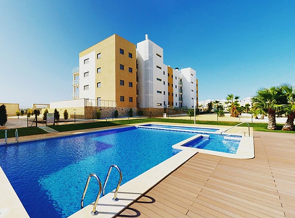 En megler med gode referanser - SPANIA1.no