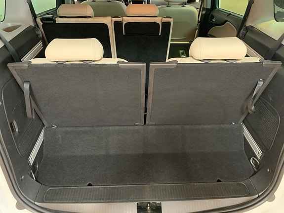 Opel Zafira Tourer 16 of 24