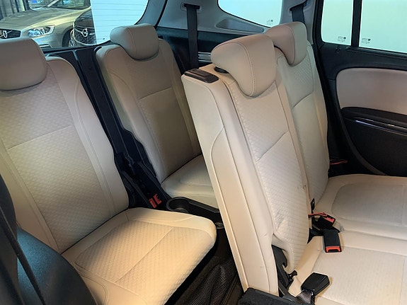 Opel Zafira Tourer 15 of 24