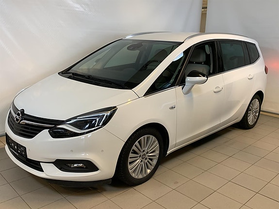 Opel Zafira Tourer 2 of 5