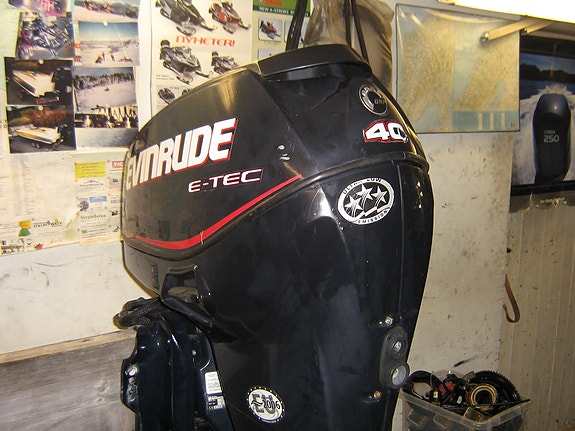 evinrude e tec 40 hk 06 mod 1 of 19