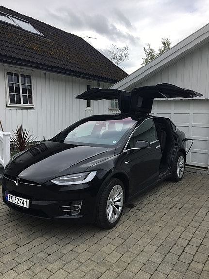 Tesla Model X