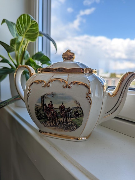 Product image 1 of 8