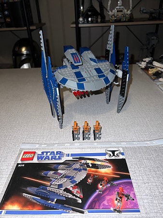 Lego Star Wars - Hyena Droid Bomber (8016)