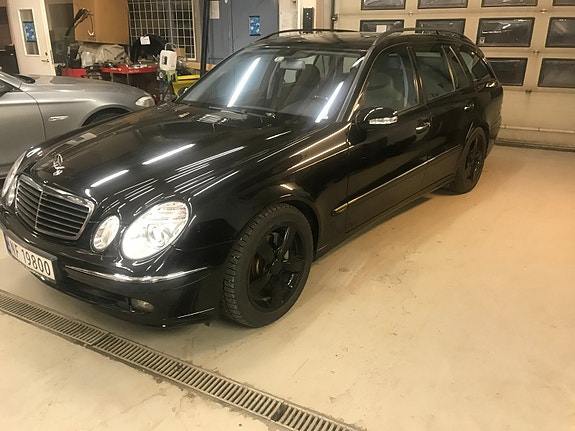 Mercedes-Benz E-Klasse 5 of 13
