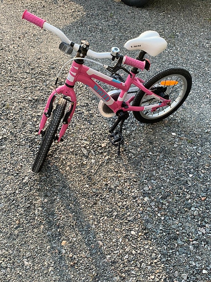 Barnesykkel 18 Tommer For 5-7 År Gammel Hvit main image 0