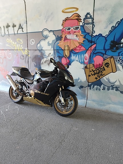 Kawasaki Zxr12r 12 of 12