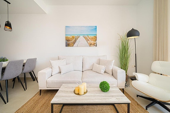 En megler med gode referanser - SPANIA1.no