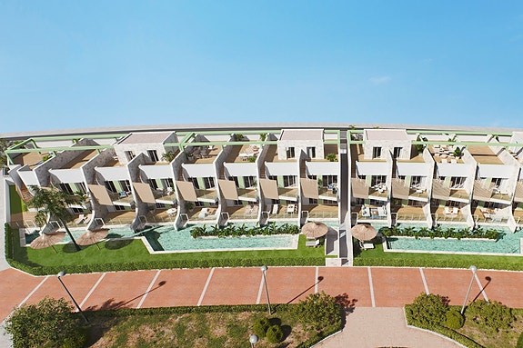 En megler med gode referanser - SPANIA1.no