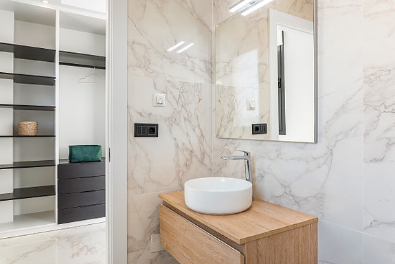 En megler med gode referanser -  SPANIA1.no