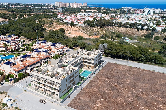 En megler med gode referanser -  SPANIA1.no