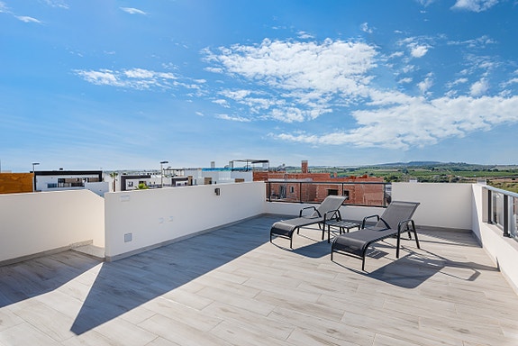 En megler med gode referanser -  SPANIA1.no