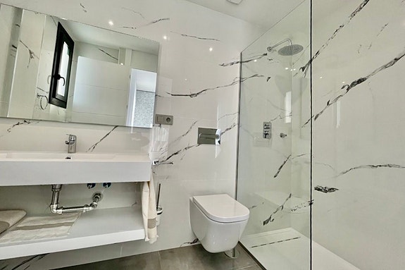 En megler med gode referanser - SPANIA1.no