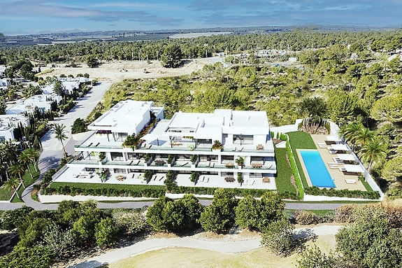 En megler med gode referanser - SPANIA1.no