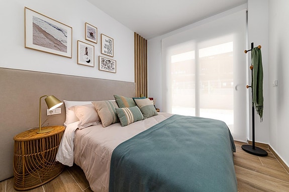 En megler med gode referanser - SPANIA1.no