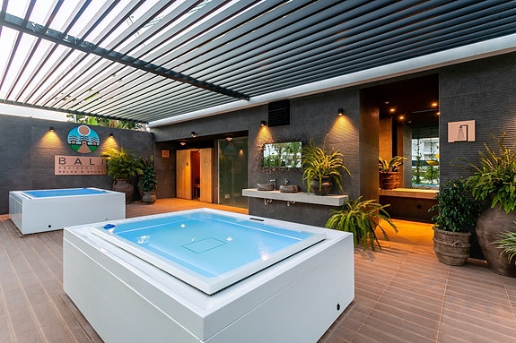 En megler med gode referanser - SPANIA1.no