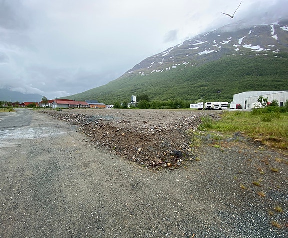 Tomt til salgs - Industriveien 11