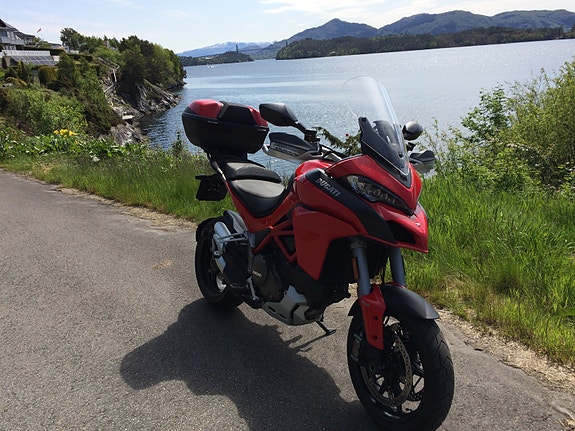 Ducati Multistrada 1200S 1 of 4