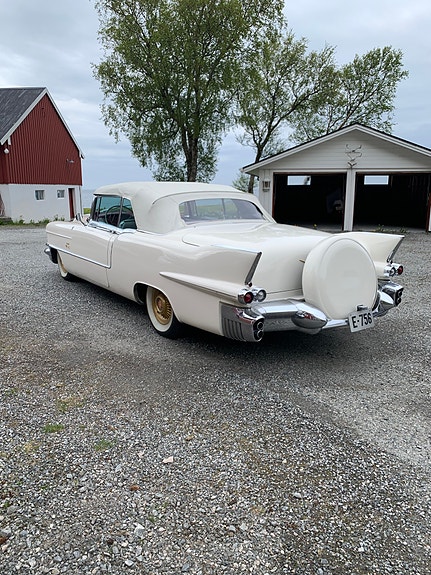 Cadillac Eldorado 4 of 30