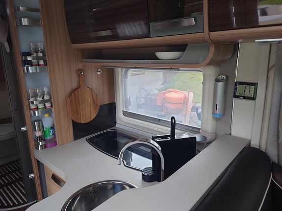 Knaus R22 12 of 30