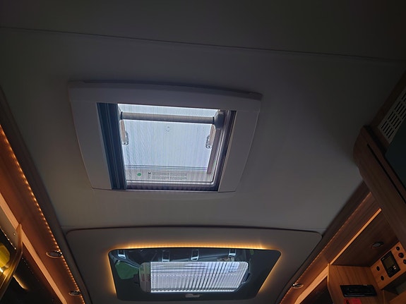 Knaus R22 26 of 30