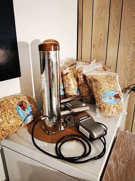 Product image 3 of 9