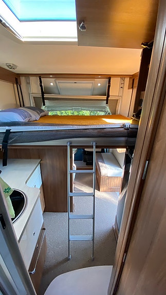 Pilote P 746 C 19 of 23
