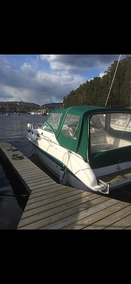 SeaRay Sundancer 5 of 5