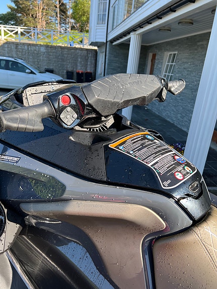 Seadoo 2022, alle servicer fulgt. Henger, Dock og vannskikrok inkludert 2 of 5