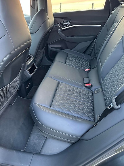 Audi e-tron Sportback 5 of 11