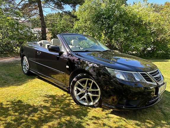 Saab 9-3 4 of 5